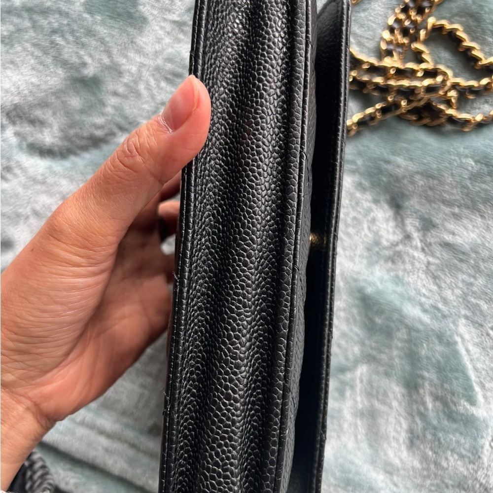 Chanel Timeless Classic Quilted Wallet On Chain Black Caviar with Gold Detailing - Picture 5 of 9